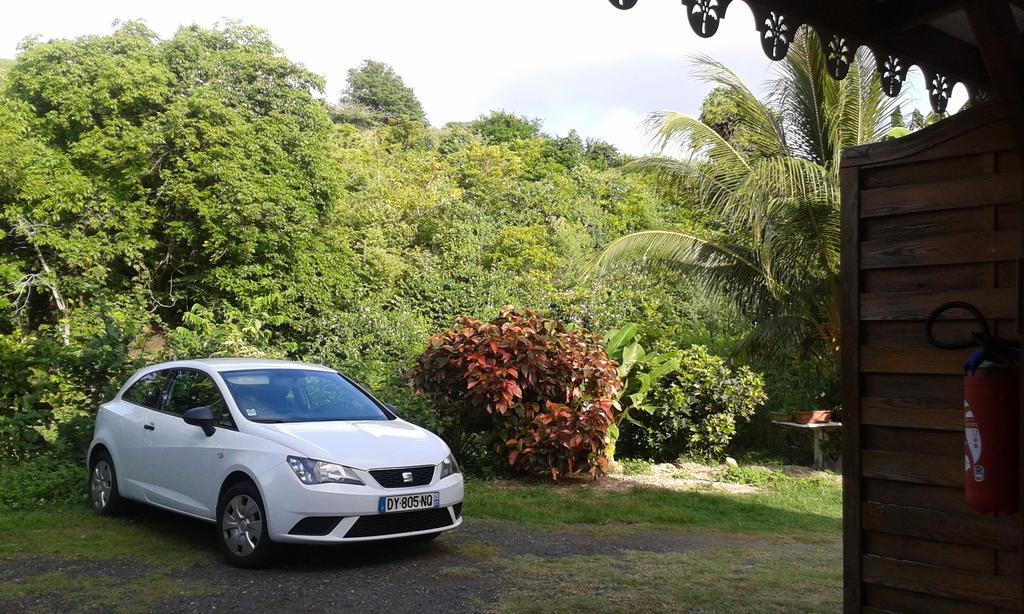 Bel Appartement - Proche Des Plages De Sainte Anne Exteriör bild